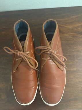 Ben Sherman Brown Leather Chukka Boots with White Sole